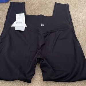 BuffBunny NWT Nubre leggings size medium